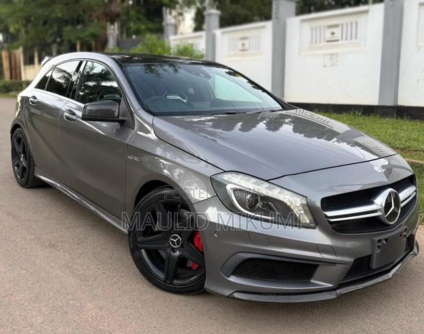 Mercedes-Benz A-Class 2014 Gray
