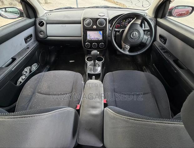 Mazda Verisa 2009 Maroon
