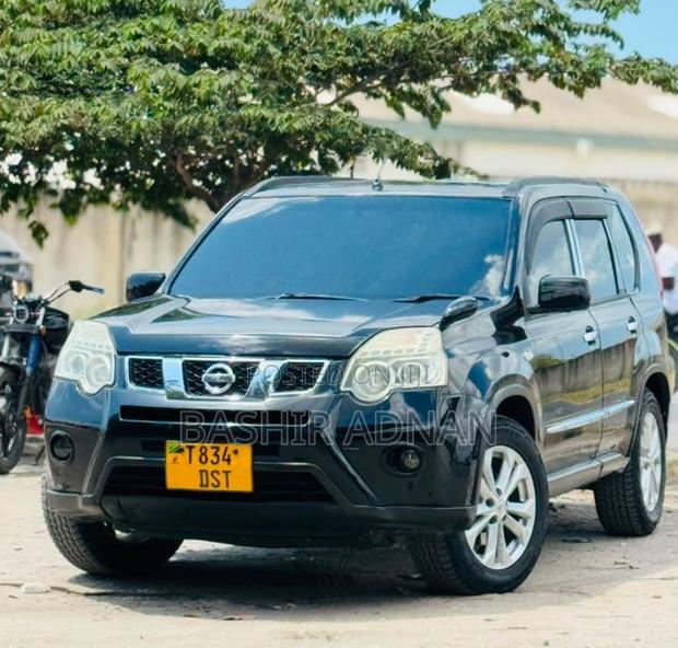 Nissan X-Trail 2010 Matt Black