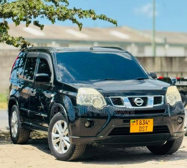 Nissan X-Trail 2010 Matt Black