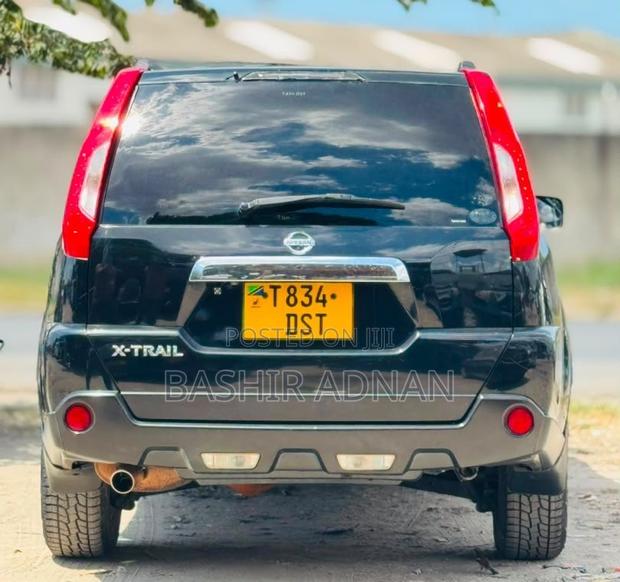 Nissan X-Trail 2010 Matt Black