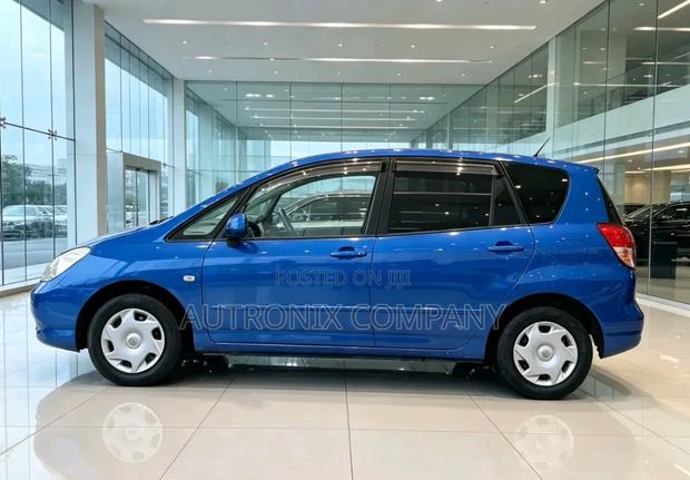 Toyota Corolla Spacio 2004 Blue