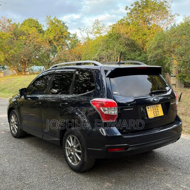 Subaru Forester 2014 Black