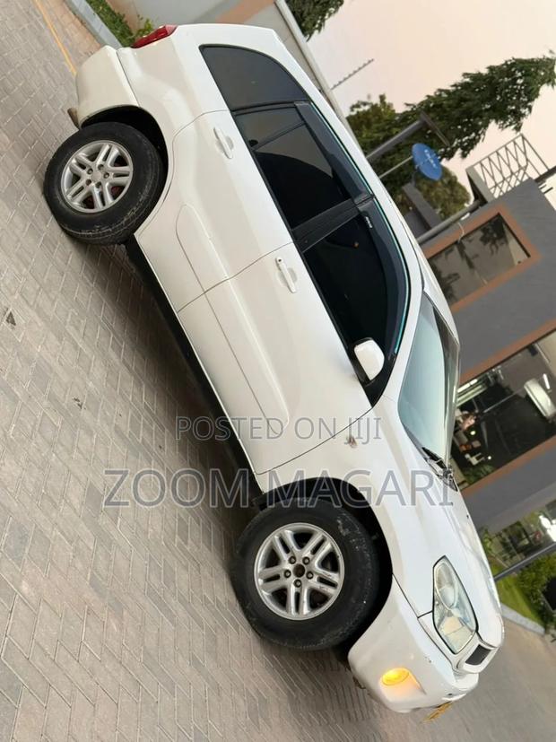 Toyota RAV4 2006 Pearl