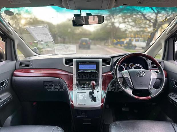 Toyota Alphard 2009 Black