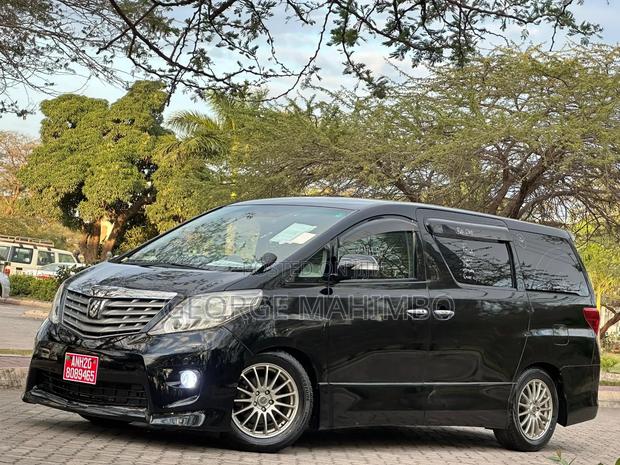 Toyota Alphard 2009 Black