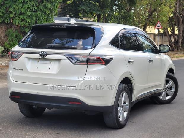 Toyota Harrier 2017 White