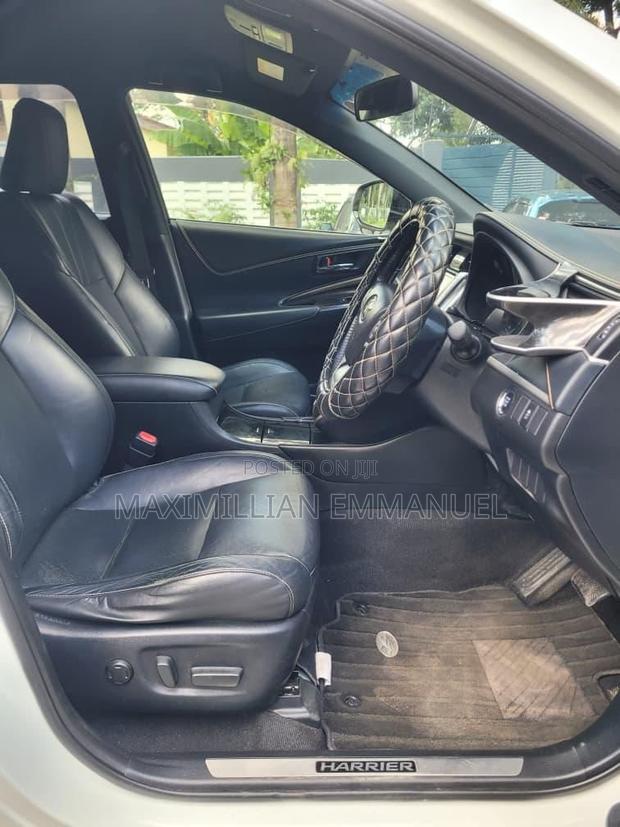Toyota Harrier 2017 White