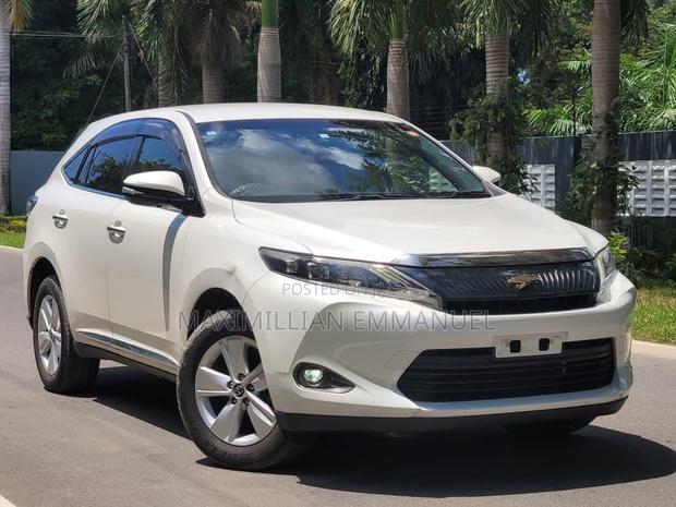 Toyota Harrier 2017 White