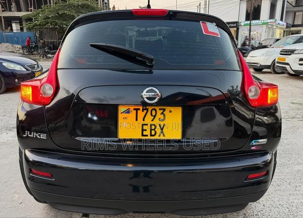 Nissan Juke 2012 Black