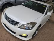 Toyota Crown 2009 White for sale