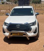 Toyota Hilux 2020 Gray for sale