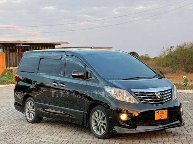 Toyota Alphard 2009 Black