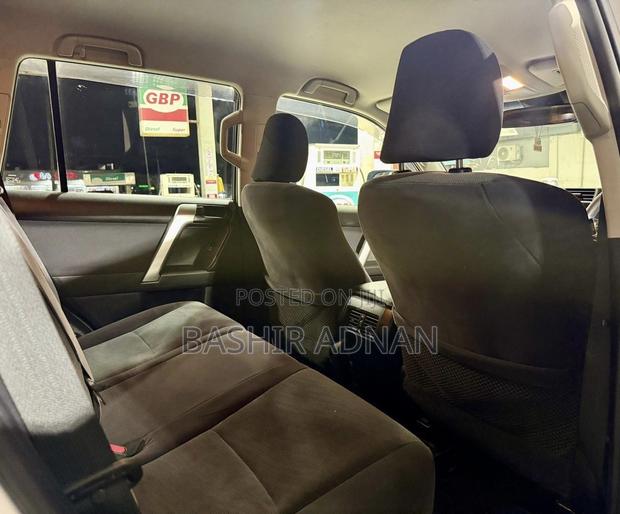 Toyota Land Cruiser Prado 2.8 2020 Silver