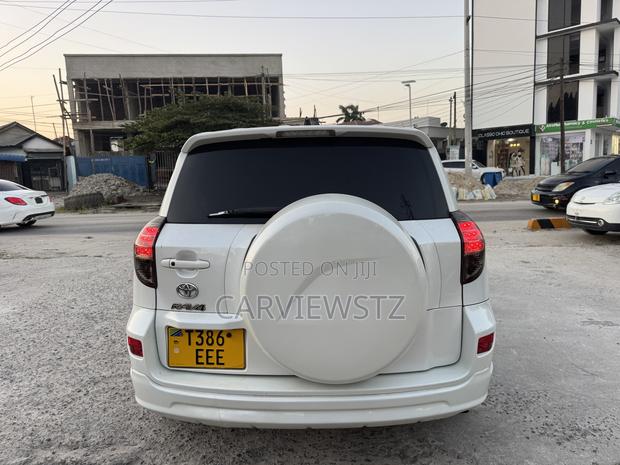 Toyota RAV4 2.0 4x4 2007 White