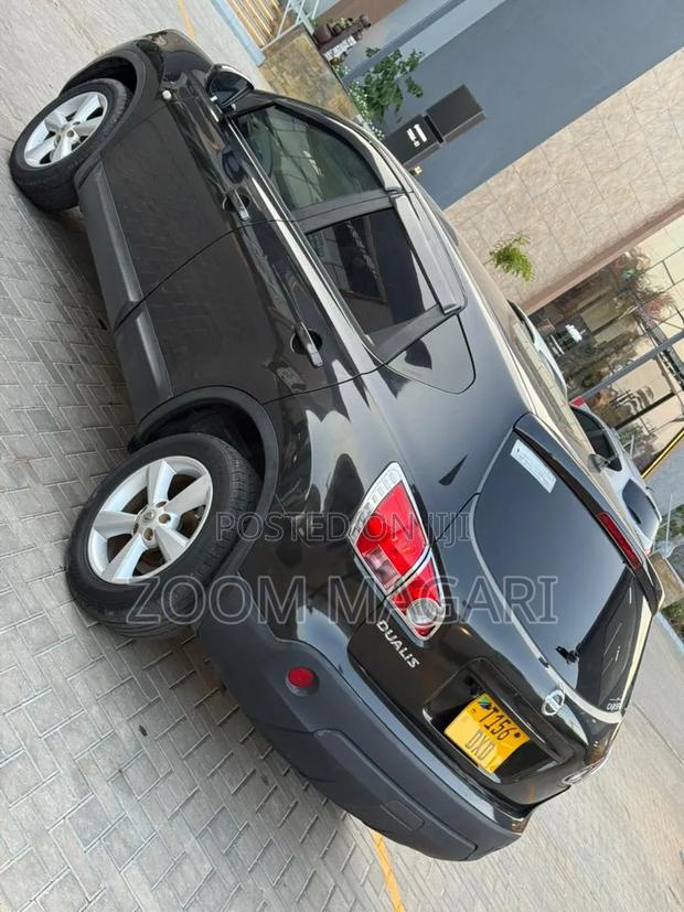 Nissan Dualis 2008 Black