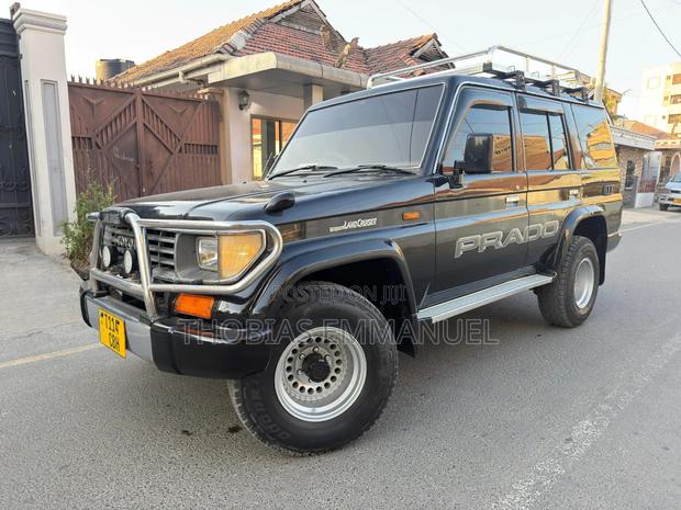 Toyota Land Cruiser Prado 1994 Black