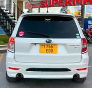 Subaru Forester 2010 White for sale