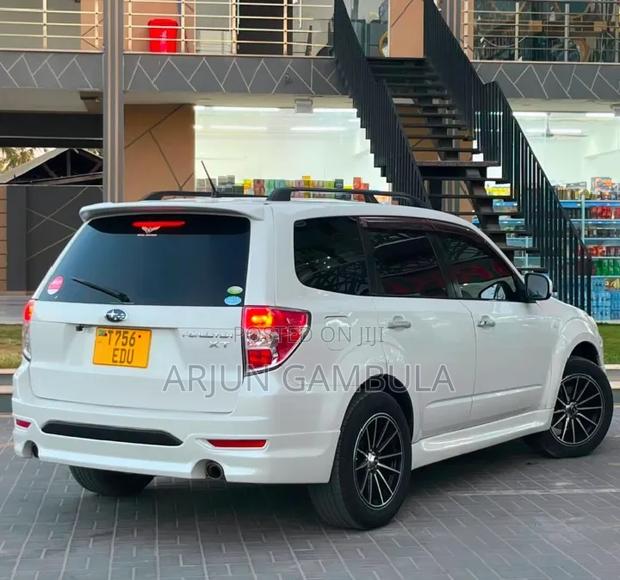Subaru Forester 2010 White