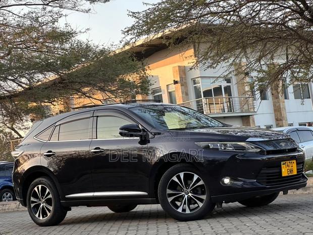 Toyota Harrier 2016 Black