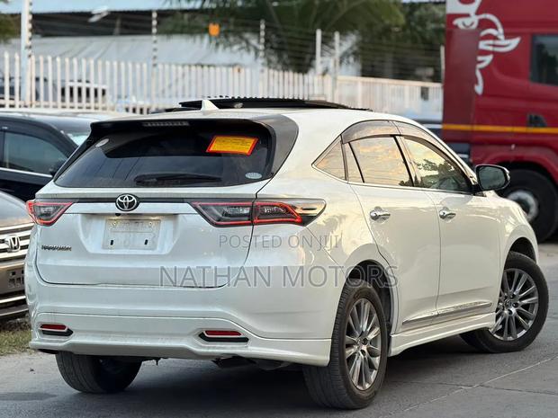 Toyota Harrier 2016 White