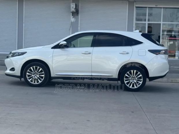 Toyota Harrier 2015 White