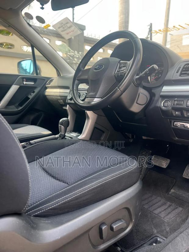 Subaru Forester 2014 Black