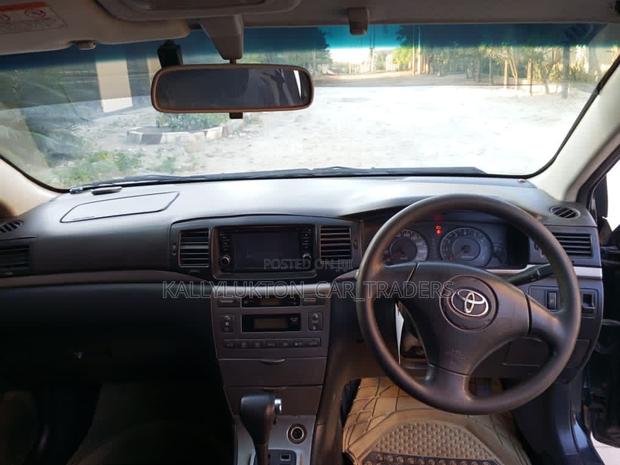 Toyota Corolla RunX 2005 Black
