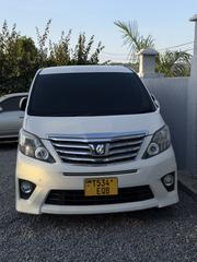 Toyota Alphard 2.4 Petrol FWD 2012 White for sale
