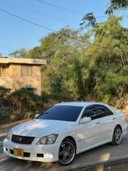 Toyota Crown 2007 White for sale
