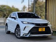 Toyota Harrier 2020 Off white for sale