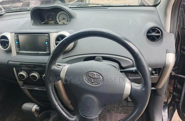 Toyota IST 2007 Matt Black