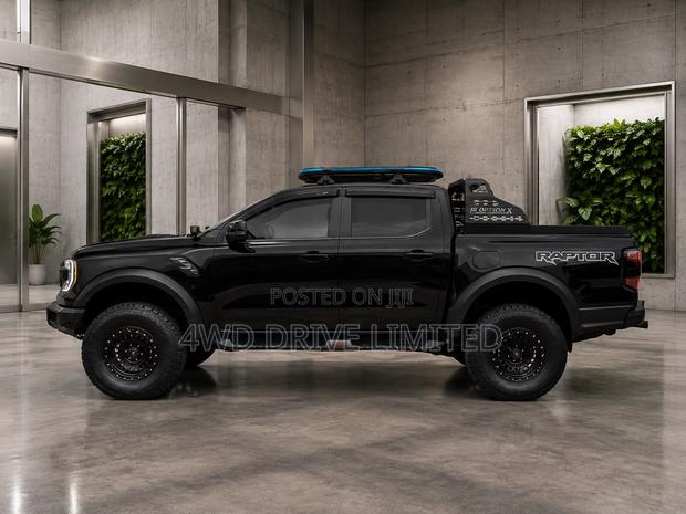 Ford Ranger Raptor 4WD SuperCrew 5' Box 2025 Black