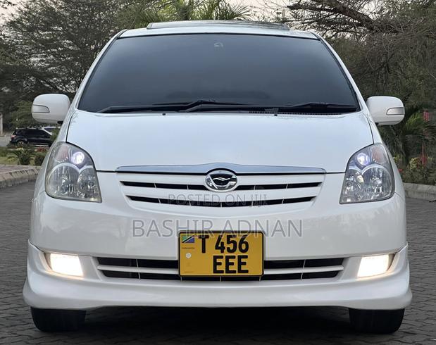 Toyota Corolla Spacio 1.5 X G-edition 2004 White