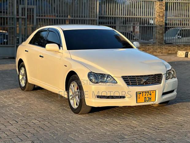 Toyota Mark X 2005 White