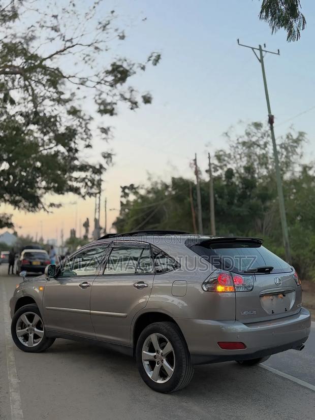 Toyota Harrier 2007 Gray