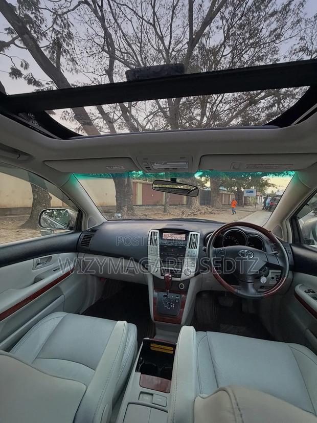Toyota Harrier 2007 Gray