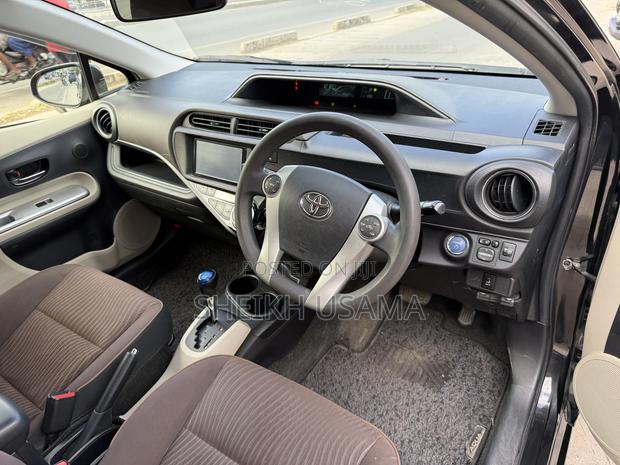 Toyota Aqua 2013 Black