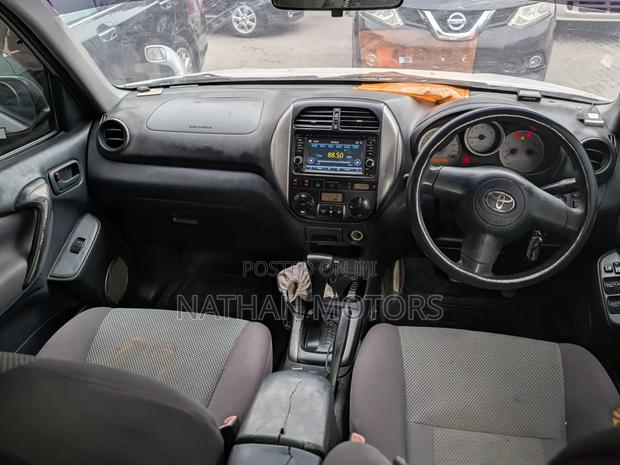 Toyota RAV4 2004 Silver