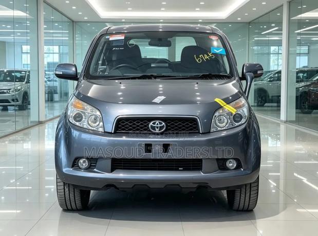 Toyota Rush 2006 Gray