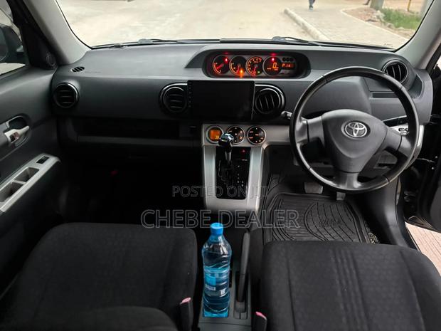 Toyota Corolla Rumion 2009 Black