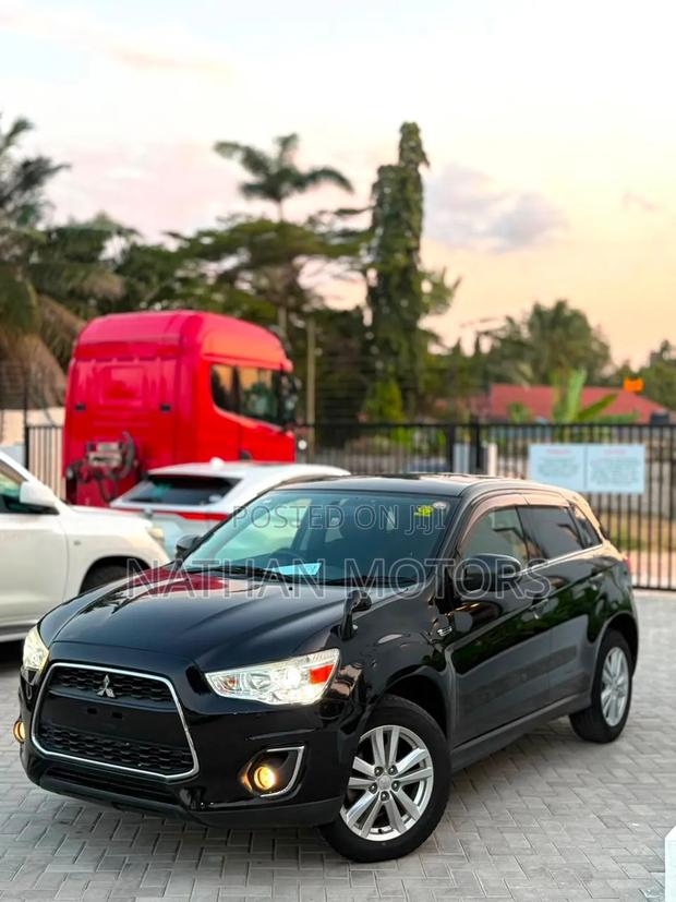 Mitsubishi RVR 2013 Black
