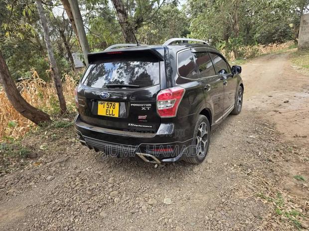 Subaru Forester 2013 Black