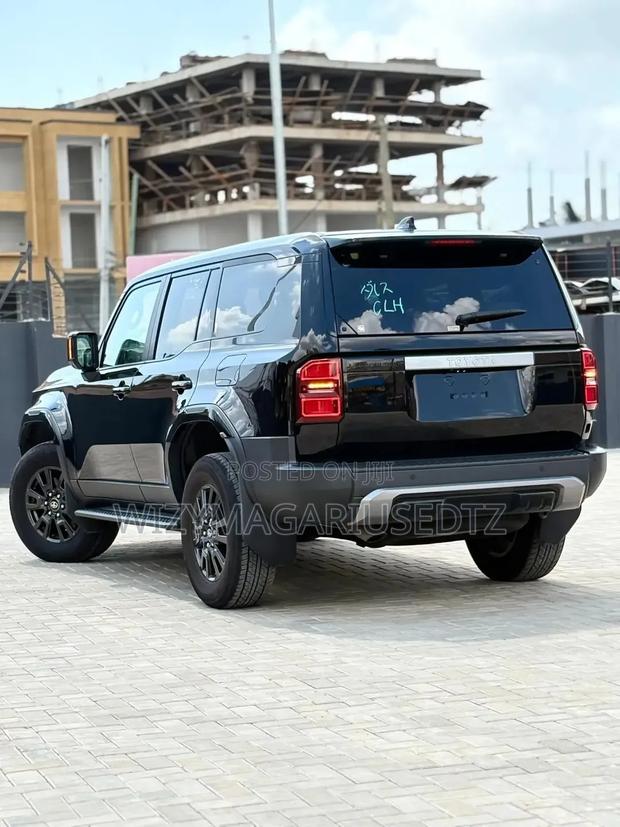 New Toyota Land Cruiser Prado 2026 Matt Black