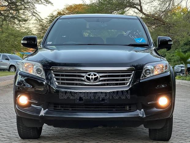 Toyota Vanguard 2013 Matt Black