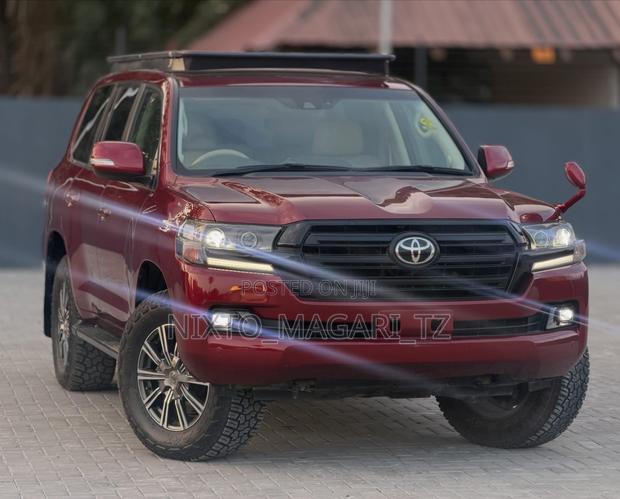 Toyota Land Cruiser 2017 Burgundy