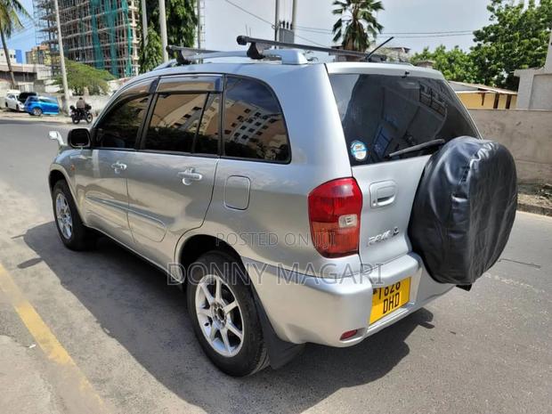 Toyota RAV4 2005 Silver