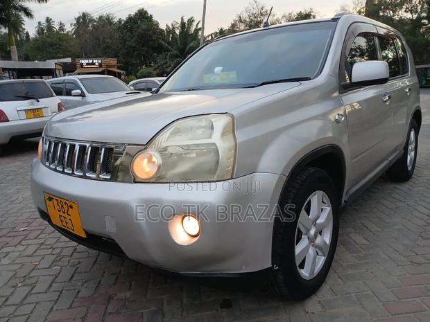 Nissan X-Trail 2012 Silver