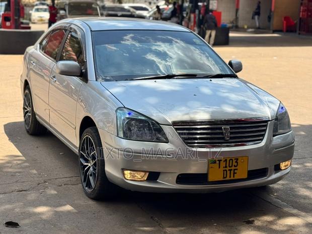 Toyota Premio 1.8 AWD 2004 Silver