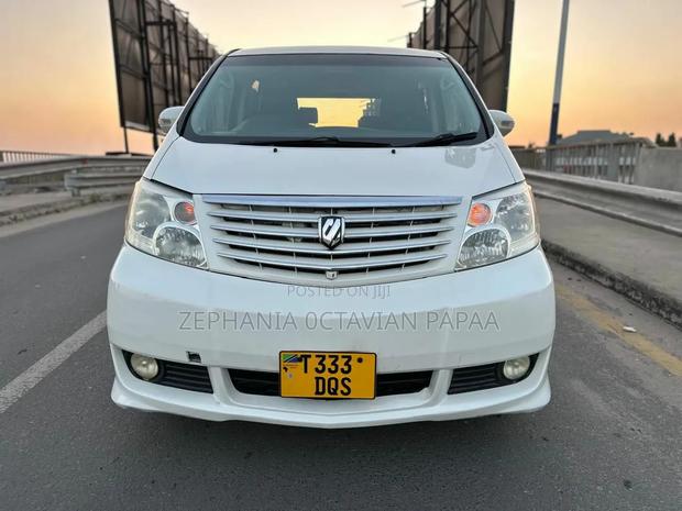 Toyota Alphard 2006 White